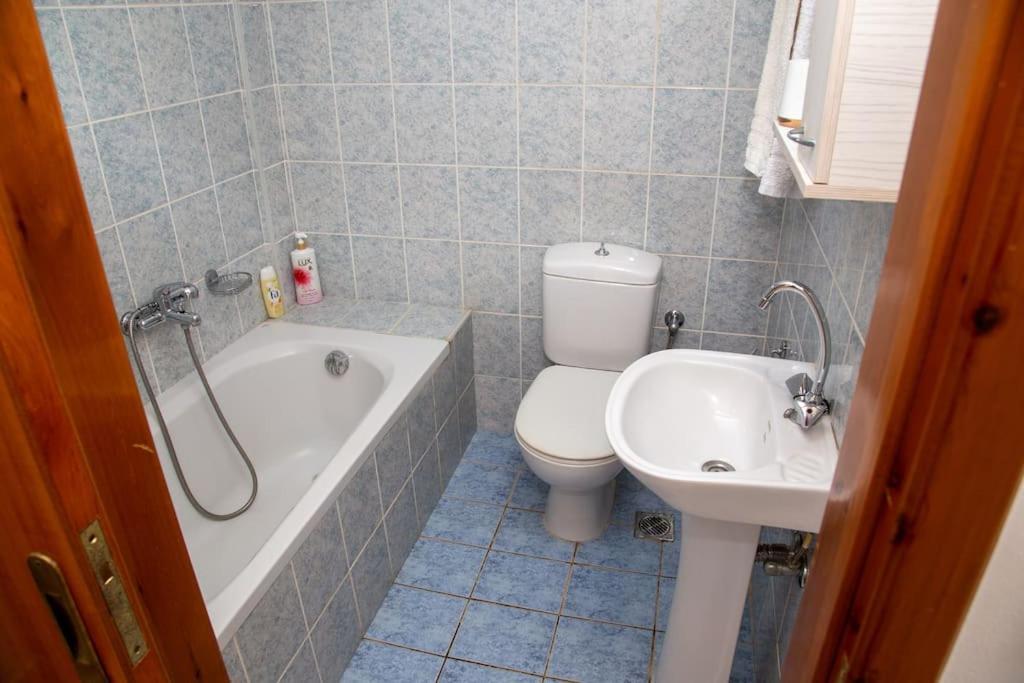 Ferienwohnung Εξοχη Και Θαλασσα Makrýgialos Exterior foto